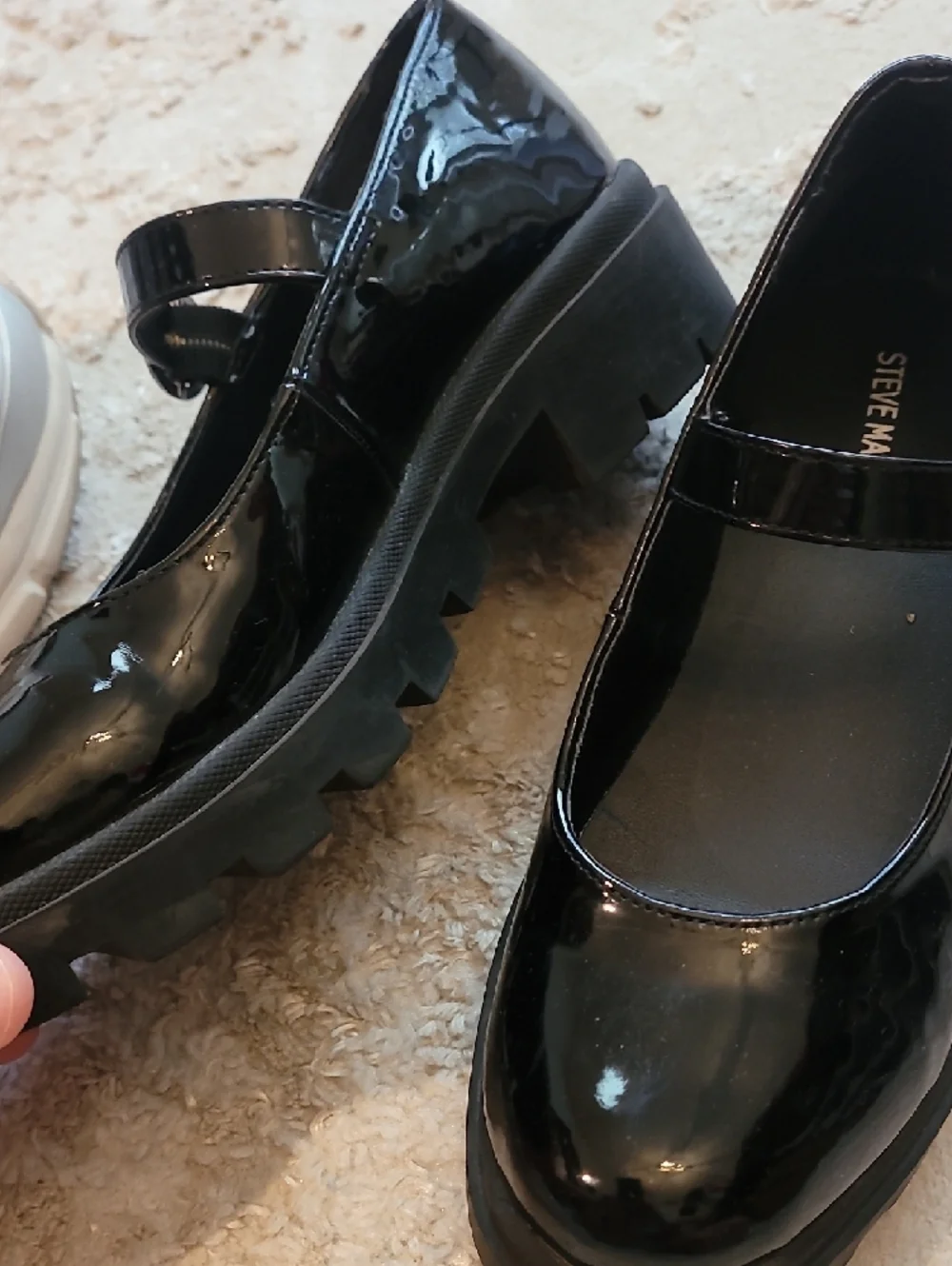 Girls Shoe Bundle Size 3 Zara Pink Sneakers & Steve Madden Black Mary Jane Chunk